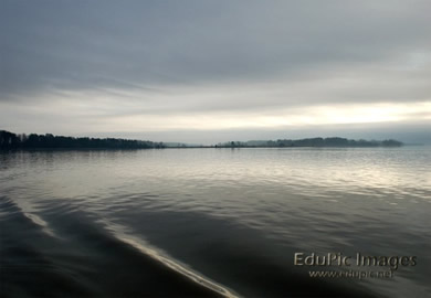 James River Early Morning Fog Desktop Wallpaper